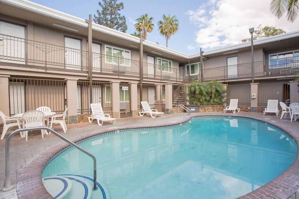 Del Sol Inn Anaheim Exterior foto